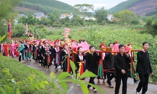 Phát triển toàn diện vùng đồng bào dân tộc thiểu số và miền núi